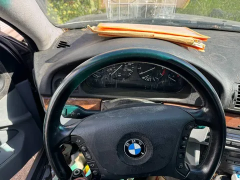 2002 BMW E39 5 Series - Image 2 of 2