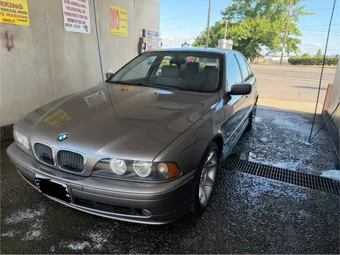 2002 BMW 525i Sport