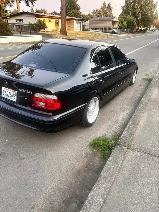 2002 BMW E39 5 Series - Image 5 of 5