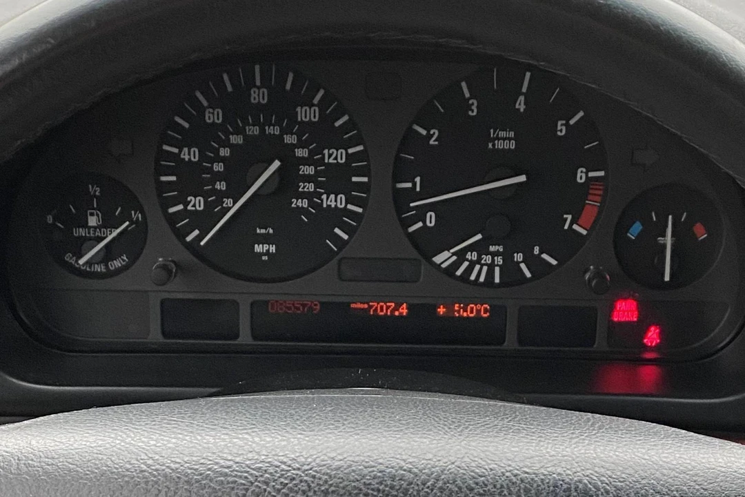 2002 BMW E39 5 Series - Image 30 of 31