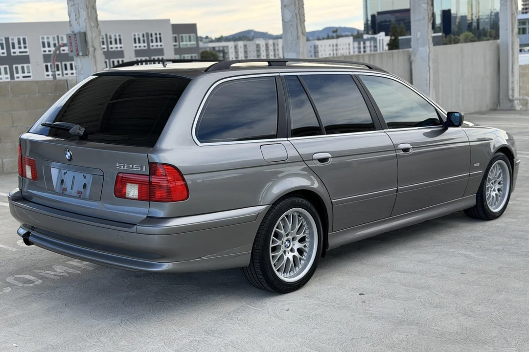 2002 BMW E39 5 Series - Image 2 of 7