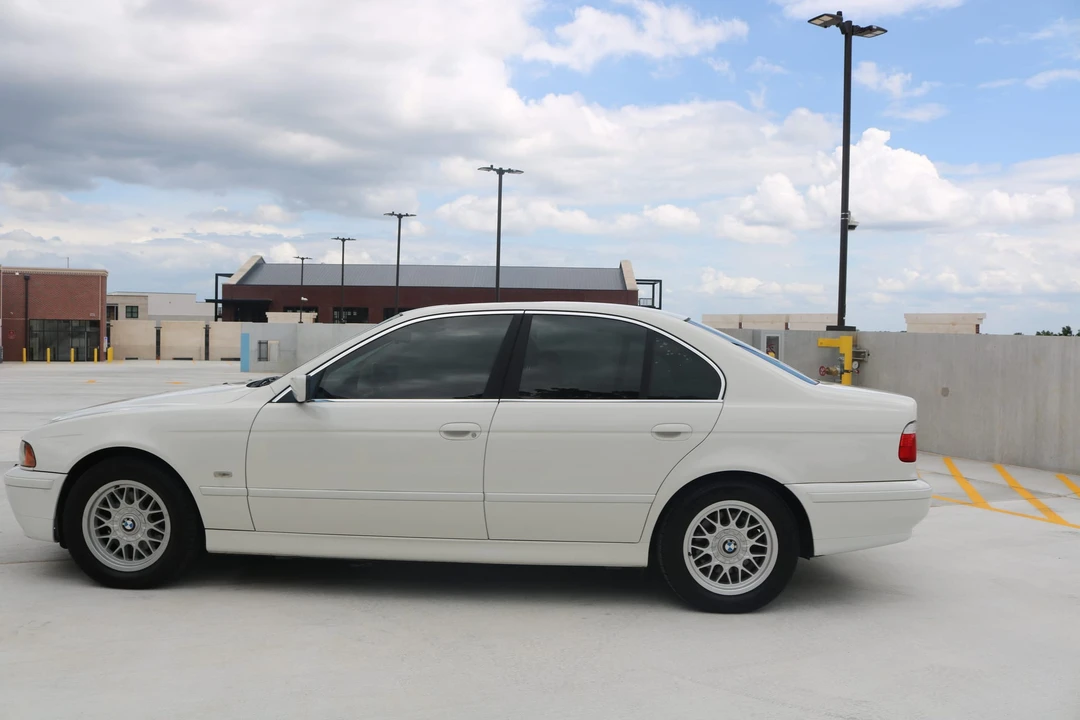 2002 BMW E39 5 Series - Image 10 of 31