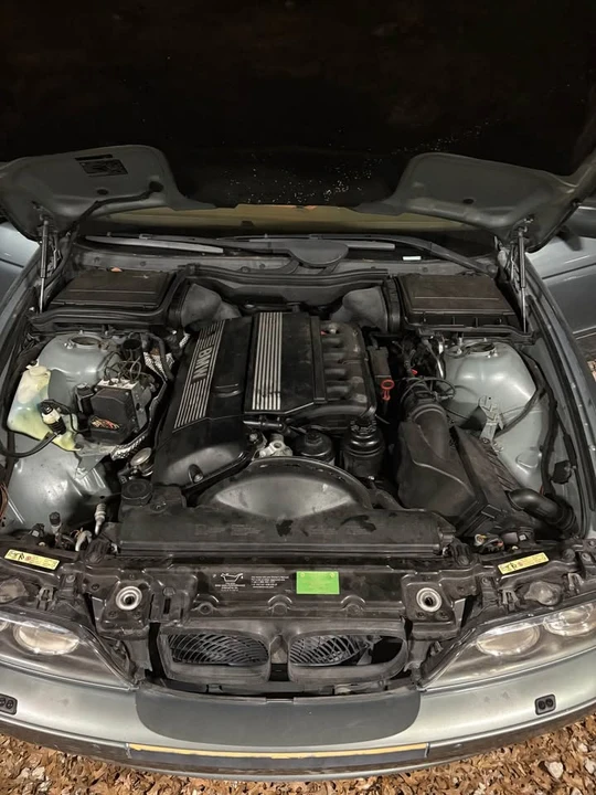 2002 BMW E39 5 Series - Image 2 of 5