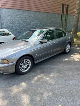 2002 BMW 530i