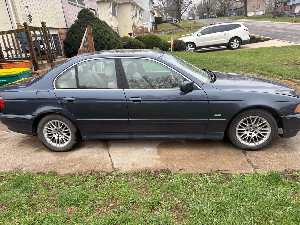 2002 BMW E39 5 Series - Image 2 of 5