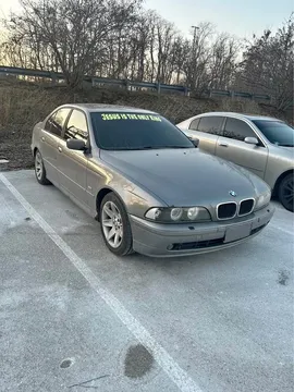 2002 BMW 530i