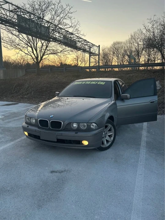 2002 BMW E39 5 Series - Image 2 of 8