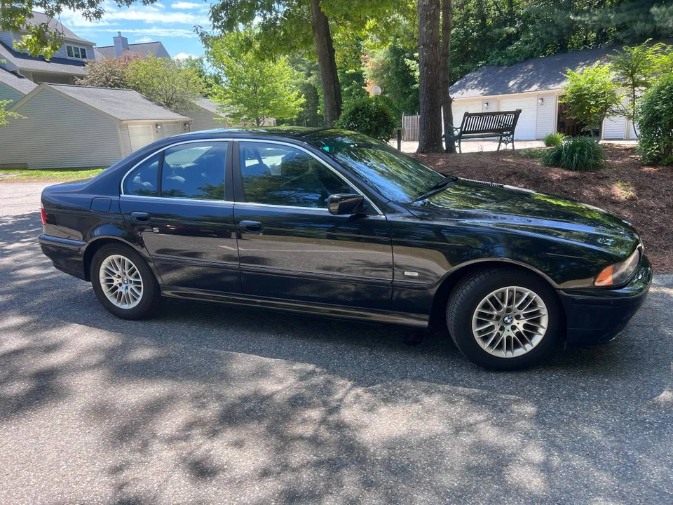 2002 BMW E39 5 Series - Image 2 of 9