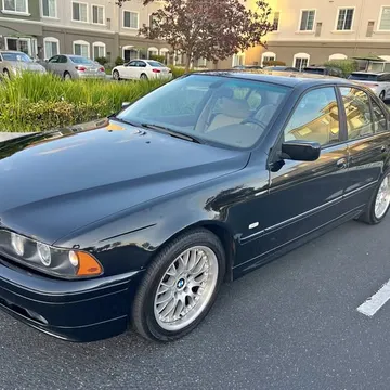 2002 BMW 530i