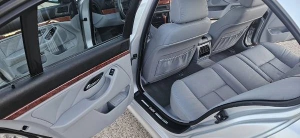 2002 BMW E39 5 Series - Image 9 of 17