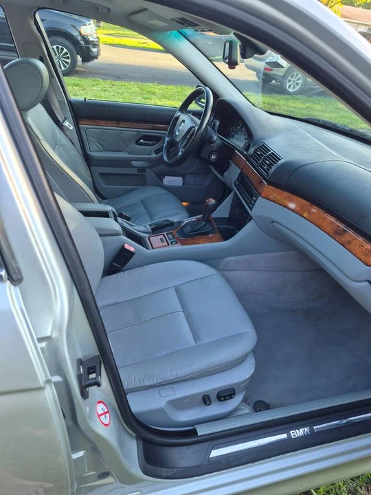 2002 BMW E39 5 Series - Image 6 of 7