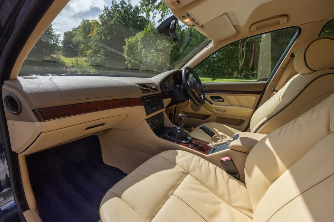 2002 BMW E39 5 Series - Image 8 of 30