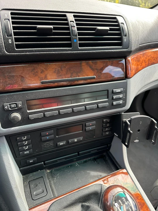 2002 BMW E39 5 Series - Image 29 of 31