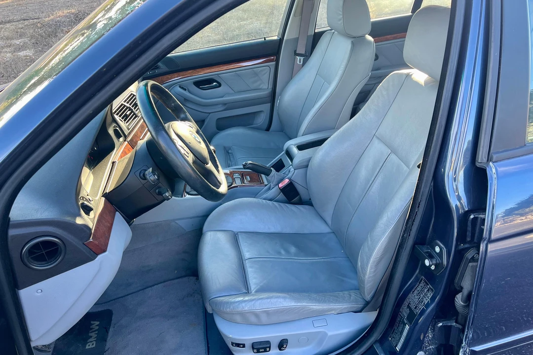 2002 BMW E39 5 Series - Image 18 of 31