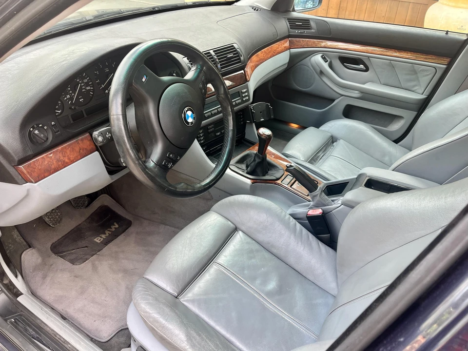 2002 BMW E39 5 Series - Image 28 of 31