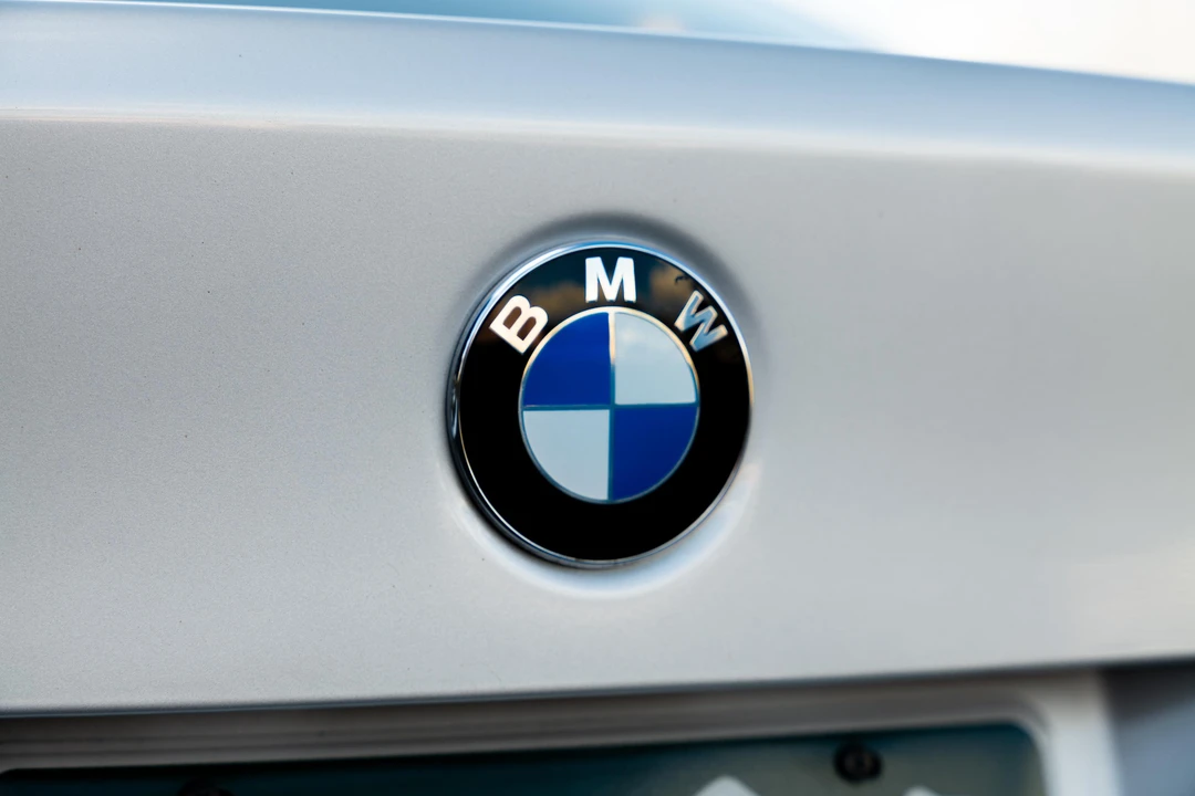 2002 BMW E39 5 Series - Image 12 of 31