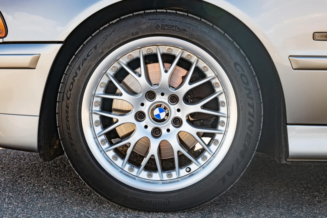 2002 BMW E39 5 Series - Image 18 of 31