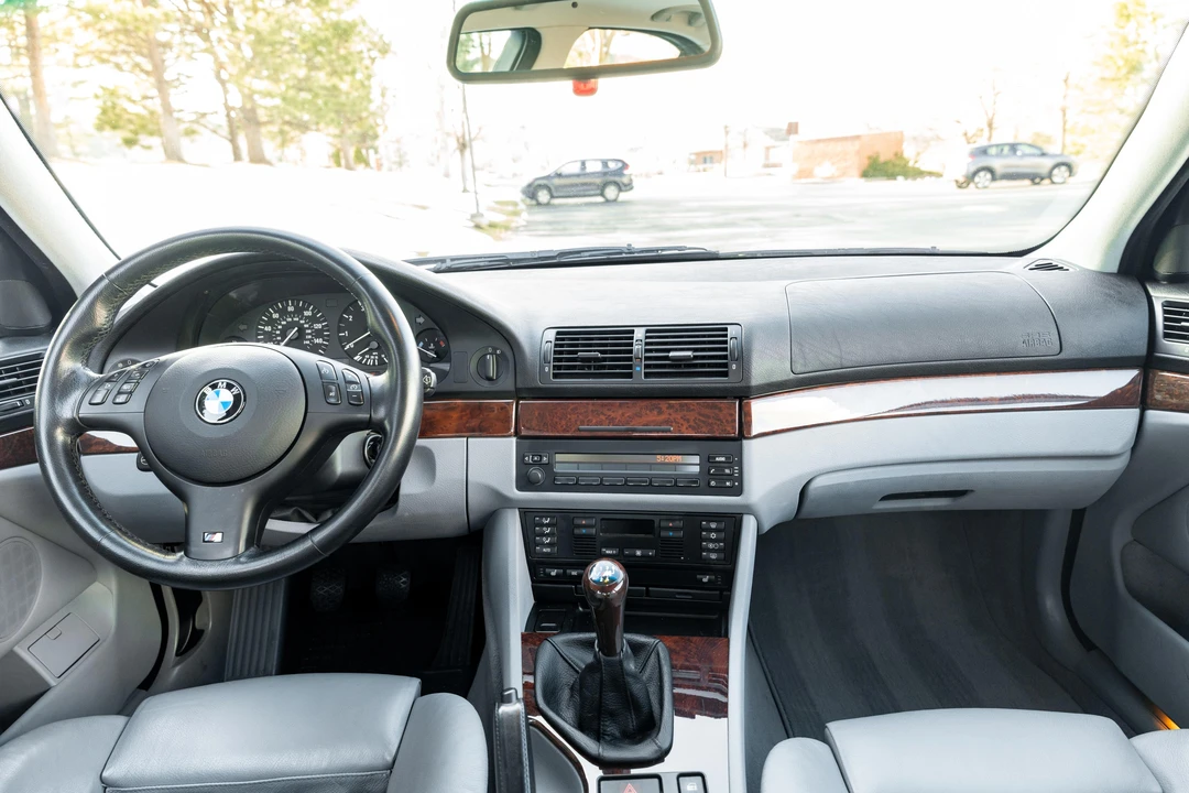 2002 BMW E39 5 Series - Image 28 of 31