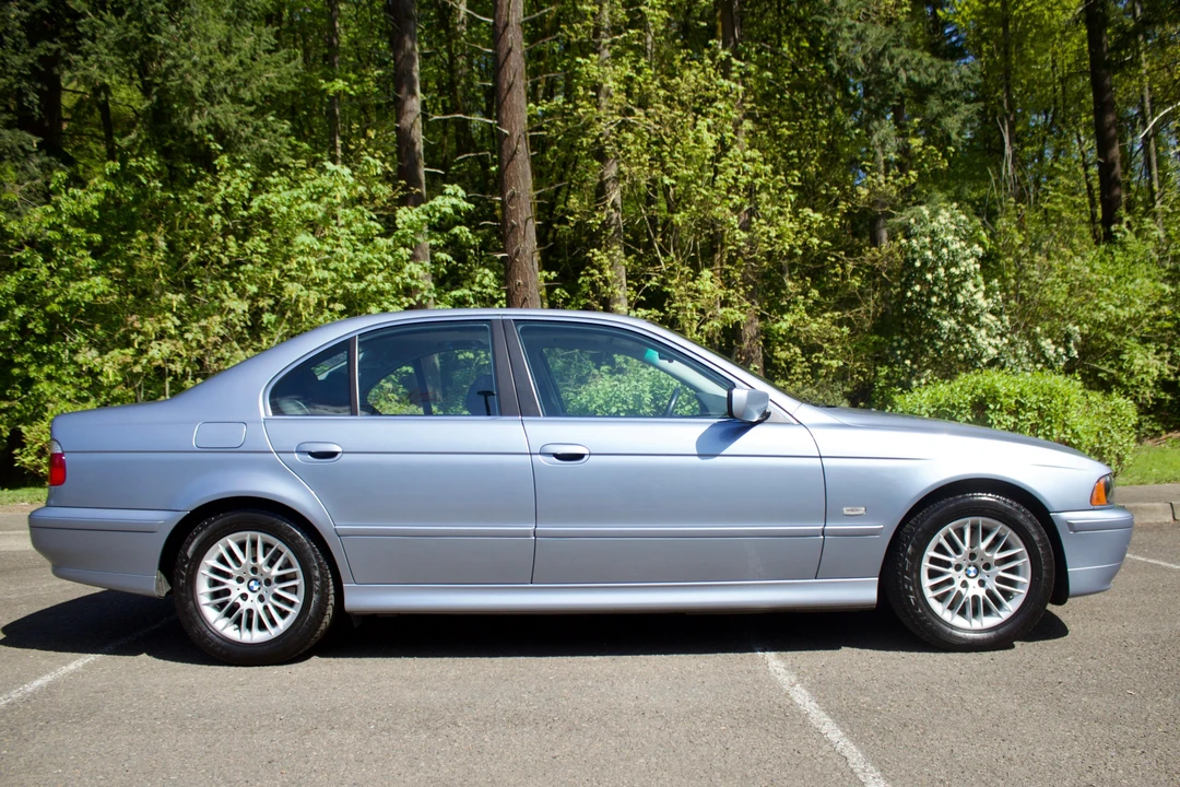 2002 BMW E39 5 Series - Image 3 of 31