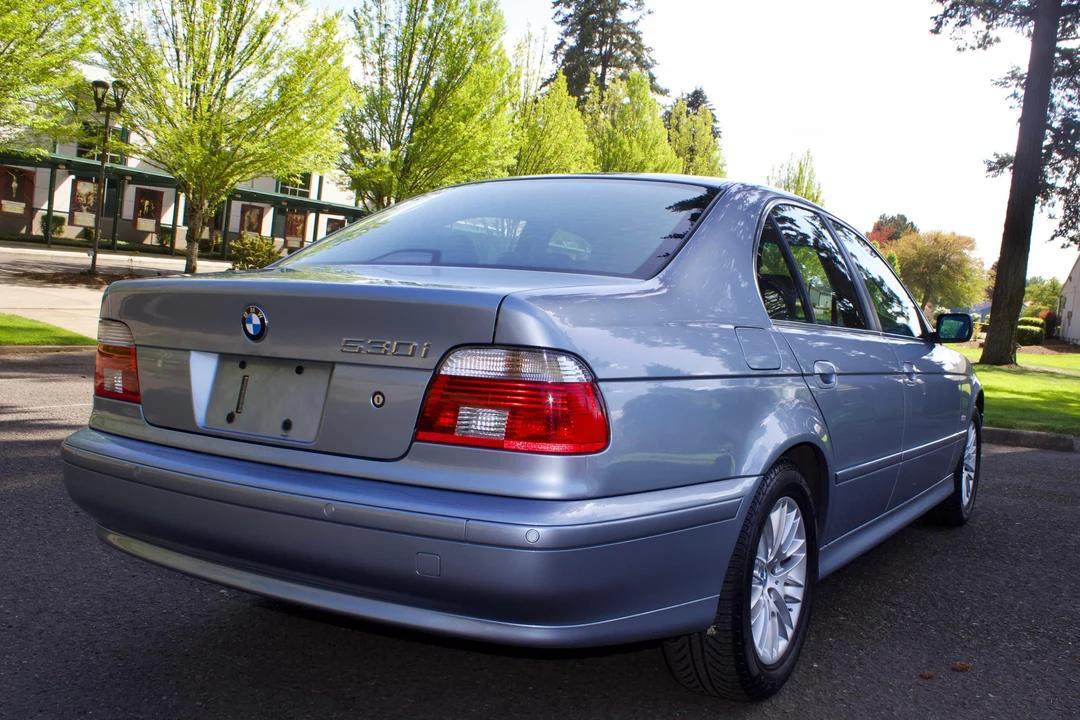 2002 BMW E39 5 Series - Image 19 of 31