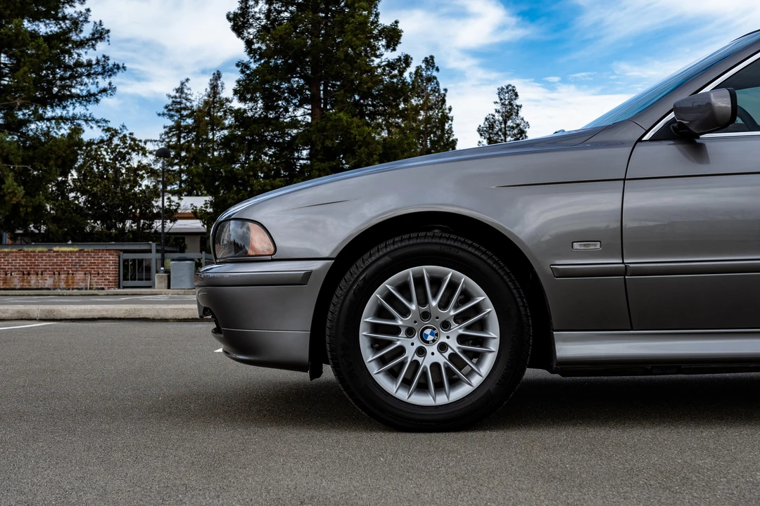2002 BMW E39 5 Series - Image 26 of 31
