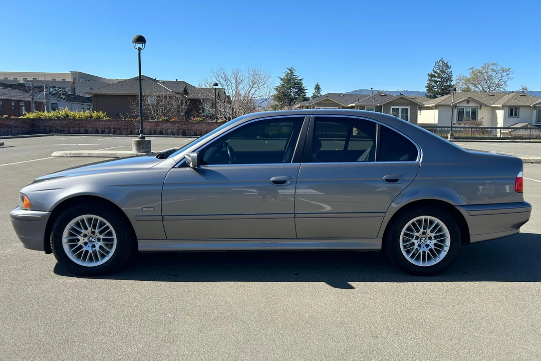 2002 BMW E39 5 Series - Image 10 of 31