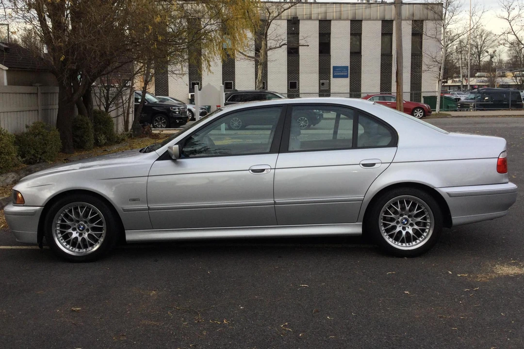 2002 BMW E39 5 Series - Image 3 of 31