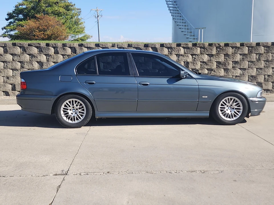 2002 BMW E39 5 Series - Image 24 of 31