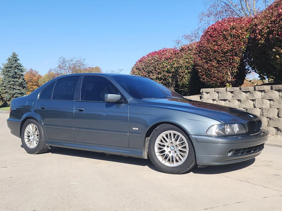 2002 BMW E39 5 Series - Image 28 of 31