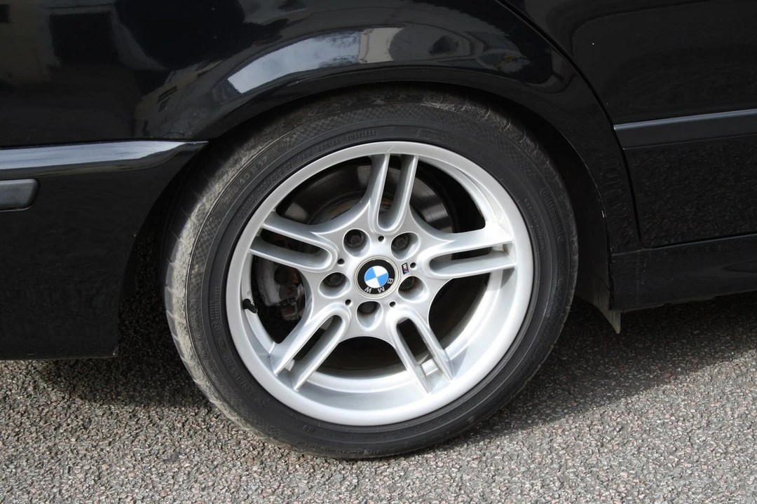 2002 BMW E39 5 Series - Image 19 of 30