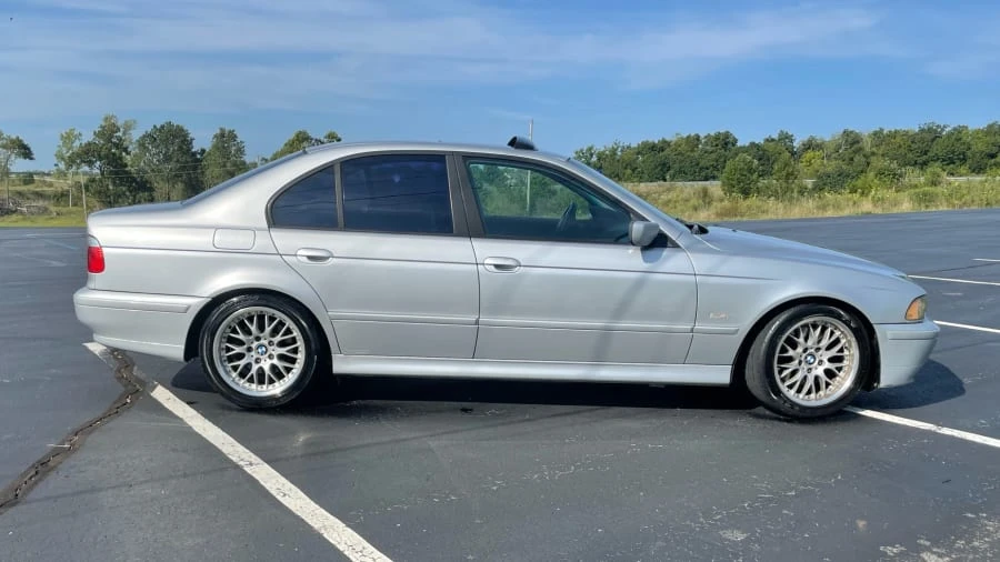 2002 BMW E39 5 Series - Image 2 of 13
