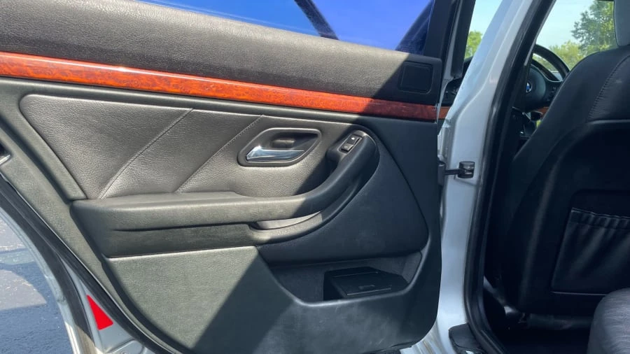 2002 BMW E39 5 Series - Image 6 of 13