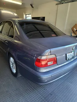 2002 BMW 530i