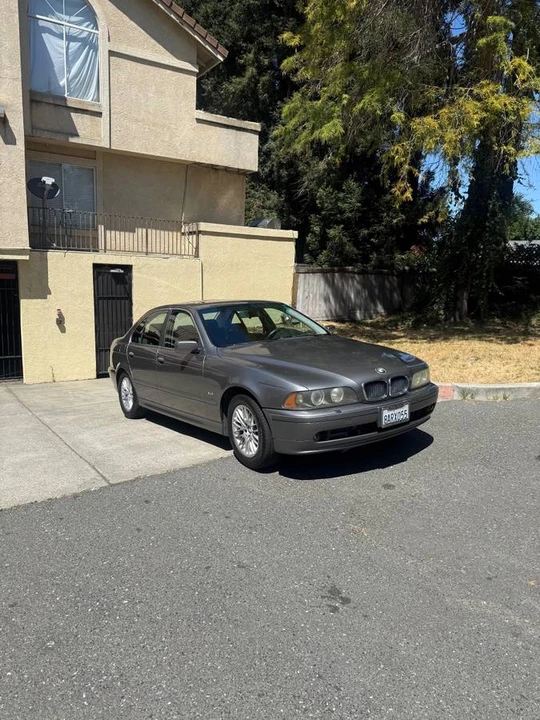 2002 BMW E39 5 Series - Image 2 of 10