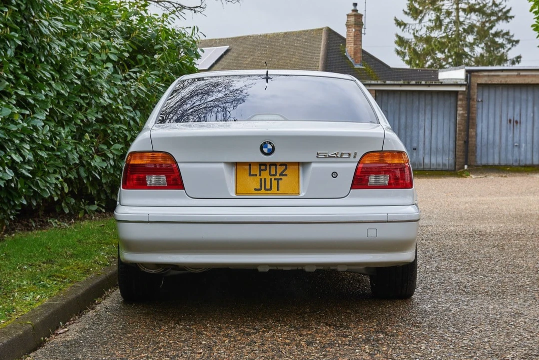 2002 BMW E39 540i - Image 6 of 30