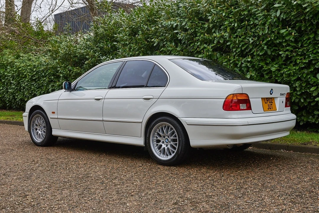 2002 BMW E39 540i - Image 5 of 30