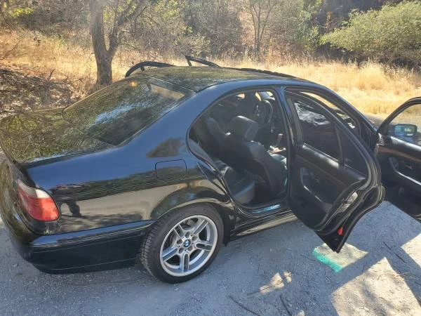 2002 BMW E39 540i - Image 8 of 11