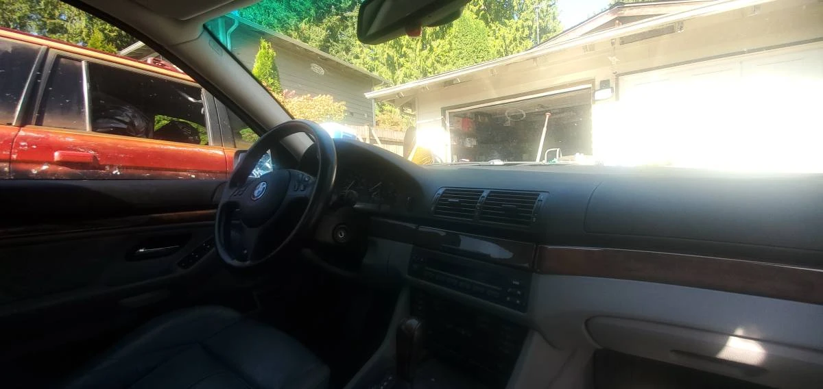 2002 BMW E39 540i - Image 2 of 4