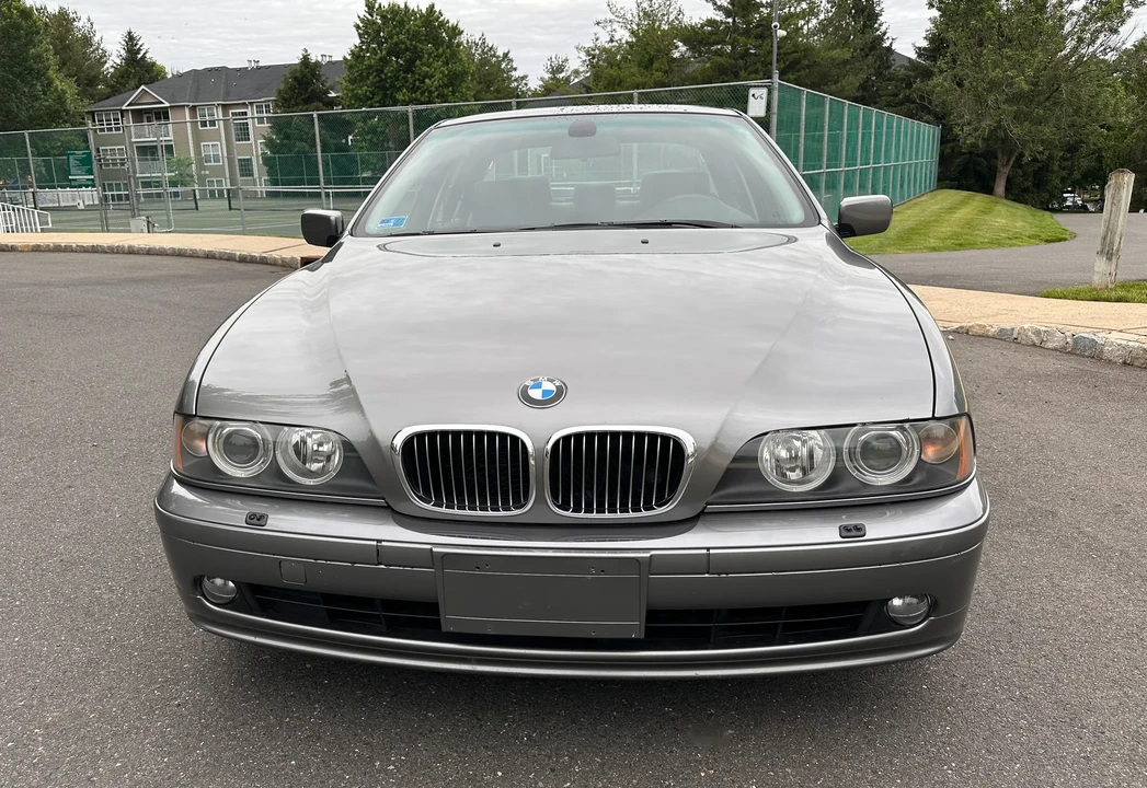 2002 BMW E39 540i - Image 29 of 31