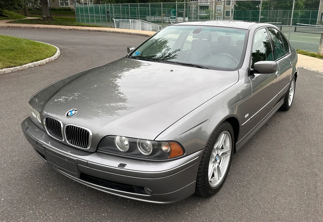 2002 BMW E39 540i - Image 3 of 31