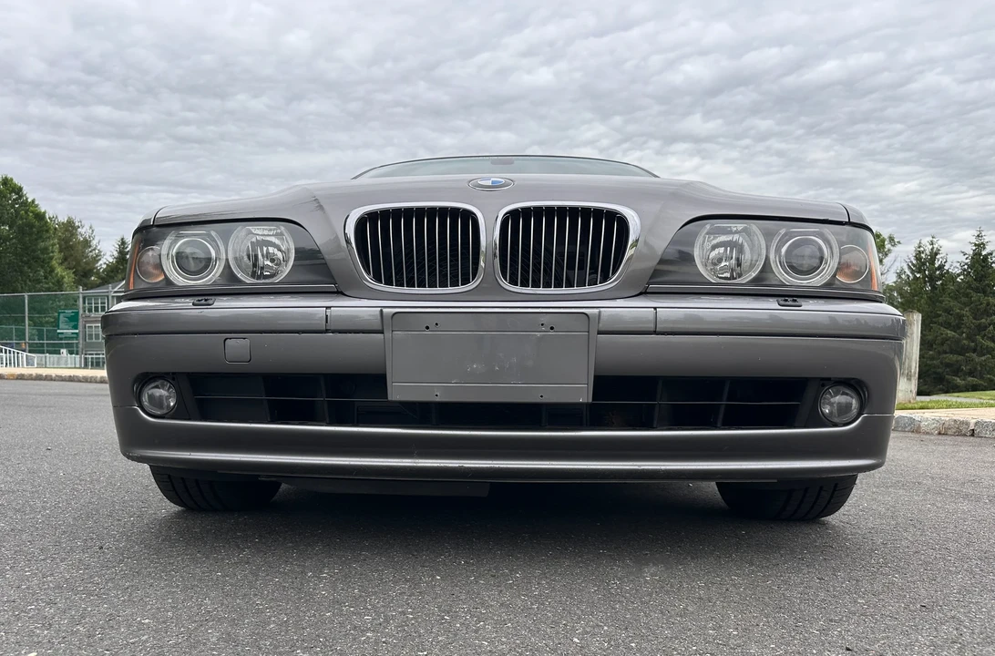 2002 BMW E39 540i - Image 25 of 31