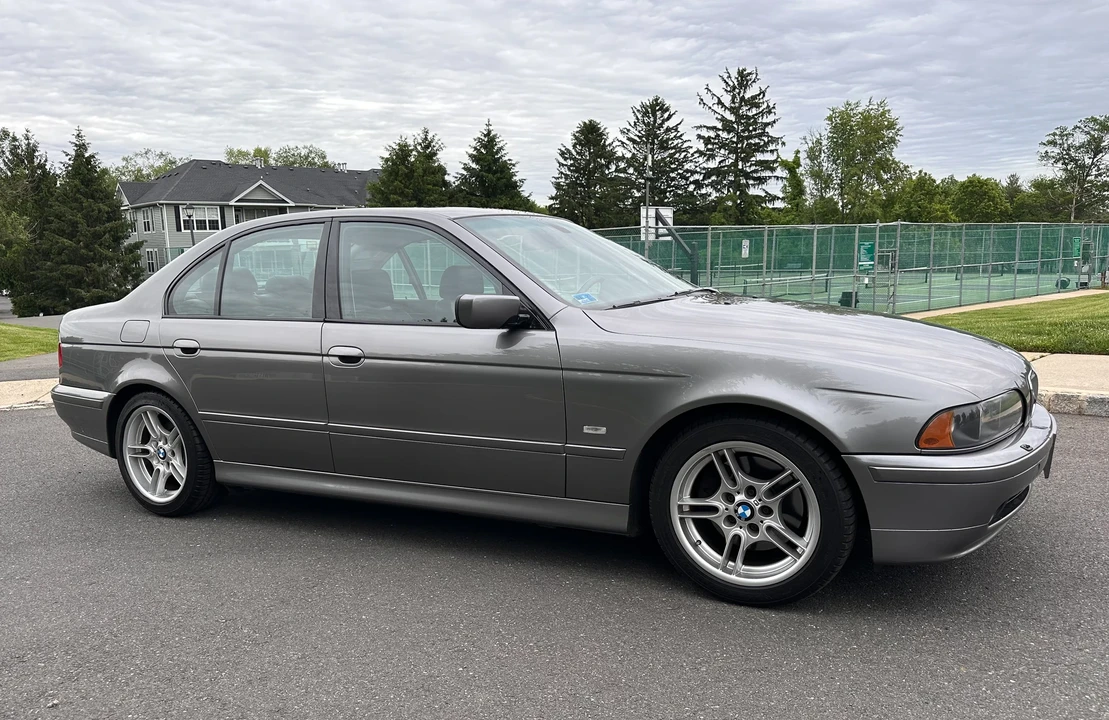 2002 BMW E39 540i - Image 21 of 31