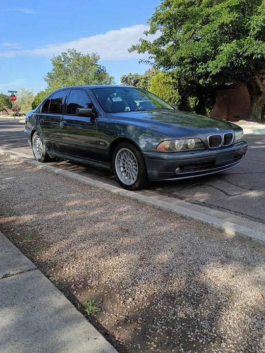 2002 BMW E39 540i - Image 3 of 13