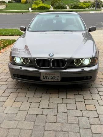 2002 BMW E39 540i - Image 2 of 8