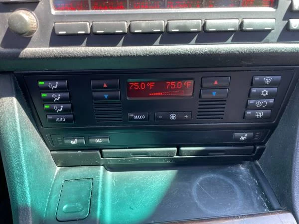 2002 BMW E39 540i - Image 10 of 12