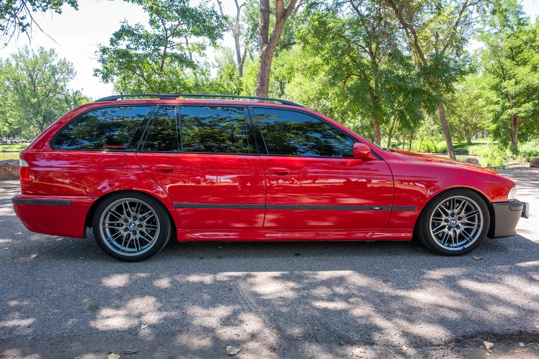 2002 BMW E39 540i - Image 3 of 31