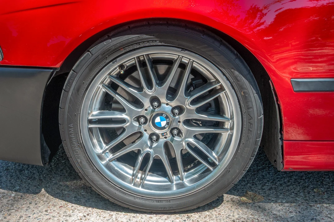 2002 BMW E39 540i - Image 30 of 31