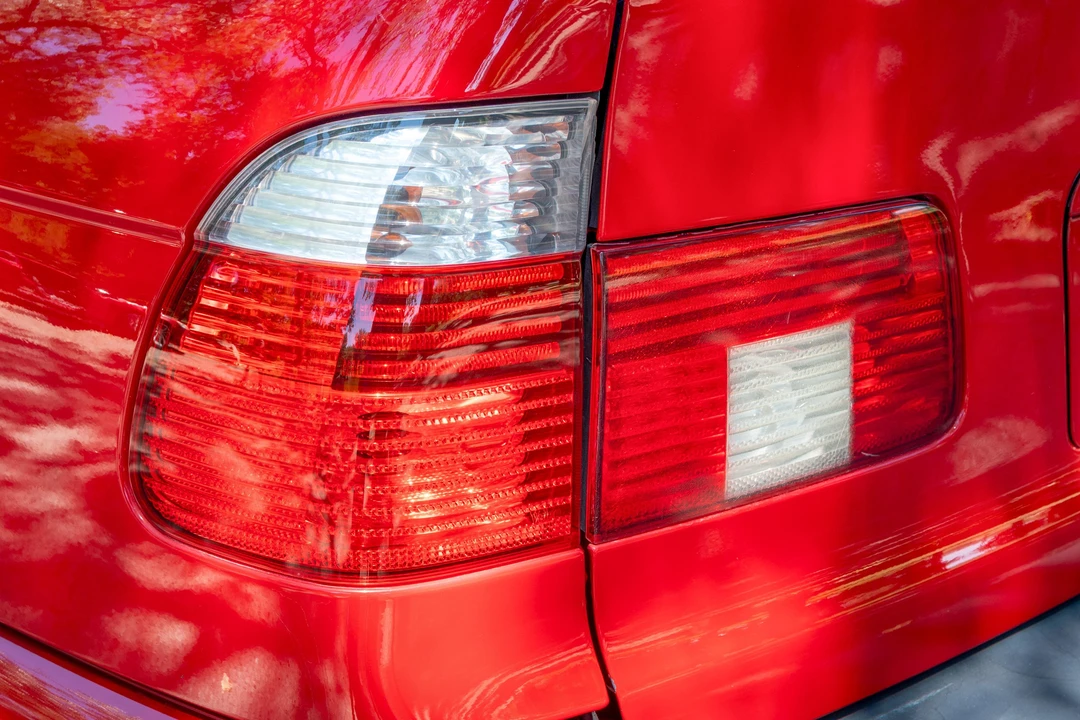 2002 BMW E39 540i - Image 11 of 31