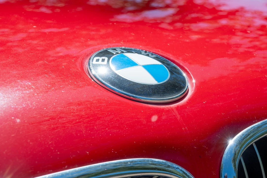 2002 BMW E39 540i - Image 21 of 31
