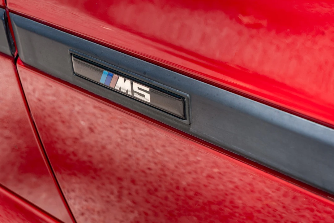 2002 BMW E39 540i - Image 23 of 31